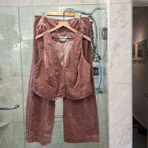 18W rose pink pant and vest suiting